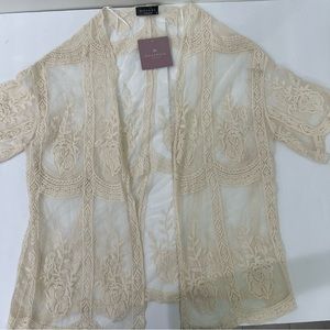 NWT Maverick the Collection Lace Kimono Small